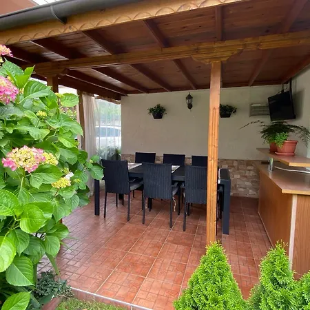 Napoli Guest house 2*