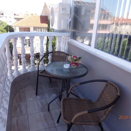 Guest house Napoli Ravda