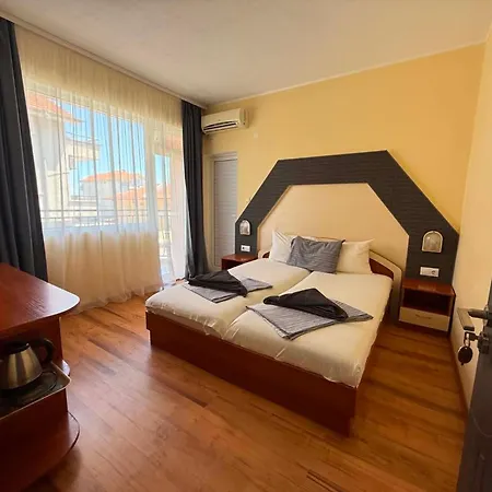 Napoli Pensionat 2*